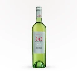 Noble Vines - 242 Sauvignon Blanc